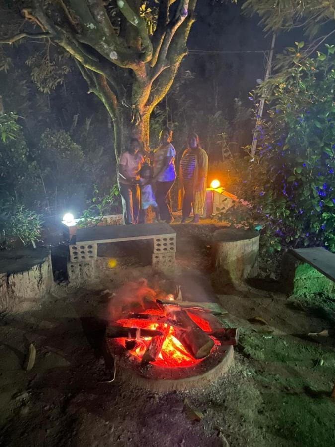 Darshan'S Home Stay ماديكيري المظهر الخارجي الصورة