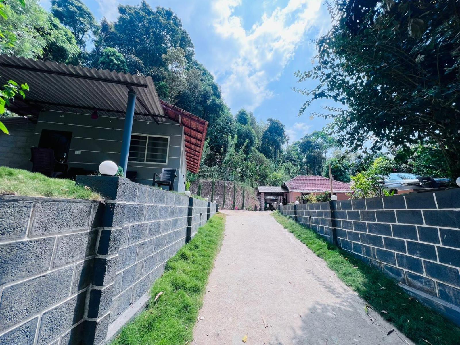 Darshan'S Home Stay ماديكيري المظهر الخارجي الصورة